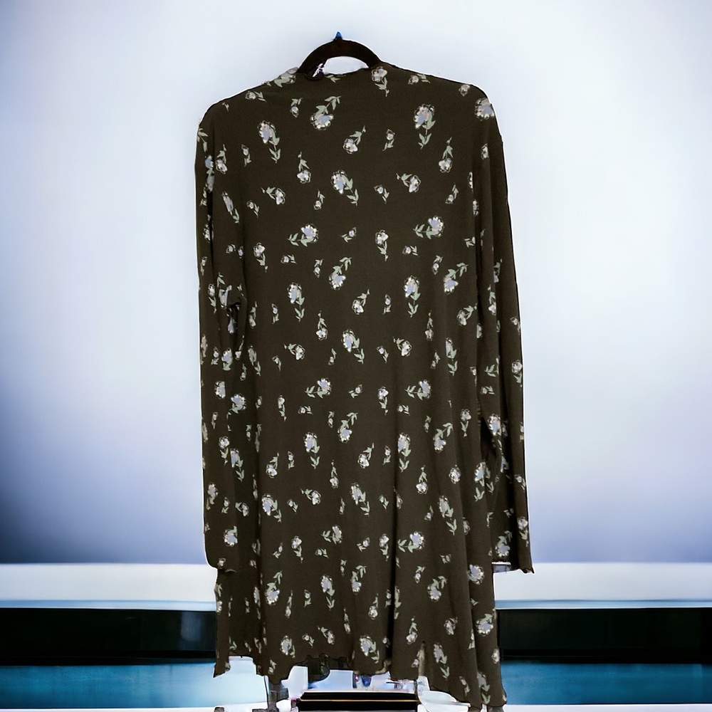 SO Ribbed Floral Dress NWOT